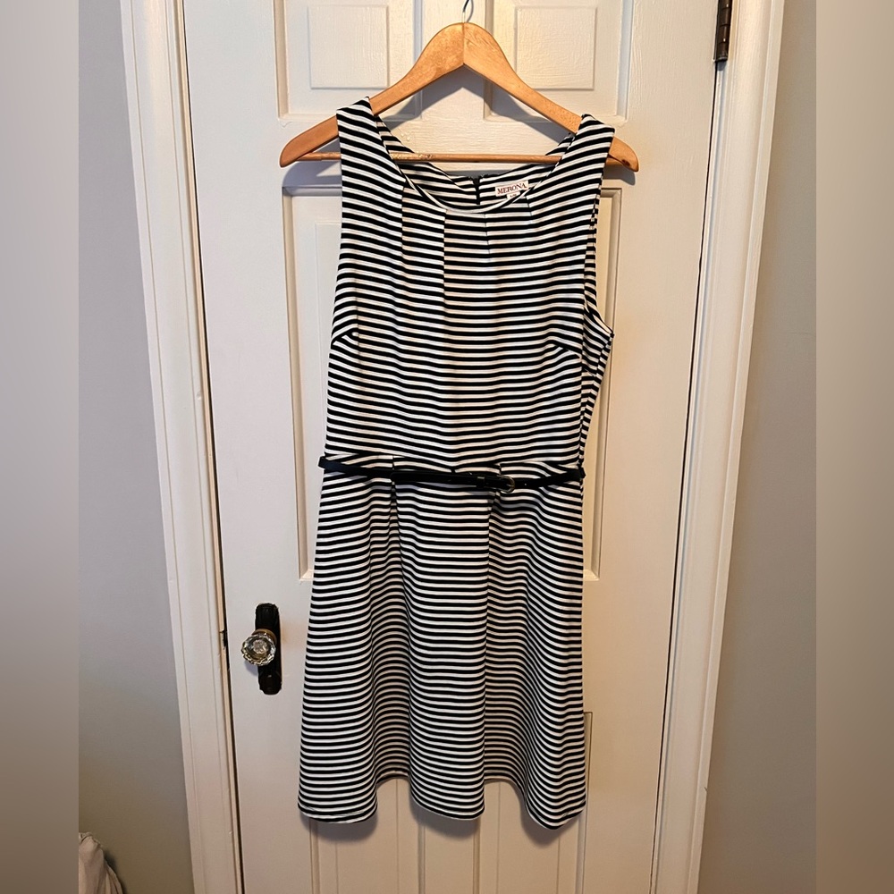 🟰 Black and white Striped dress.  Size L